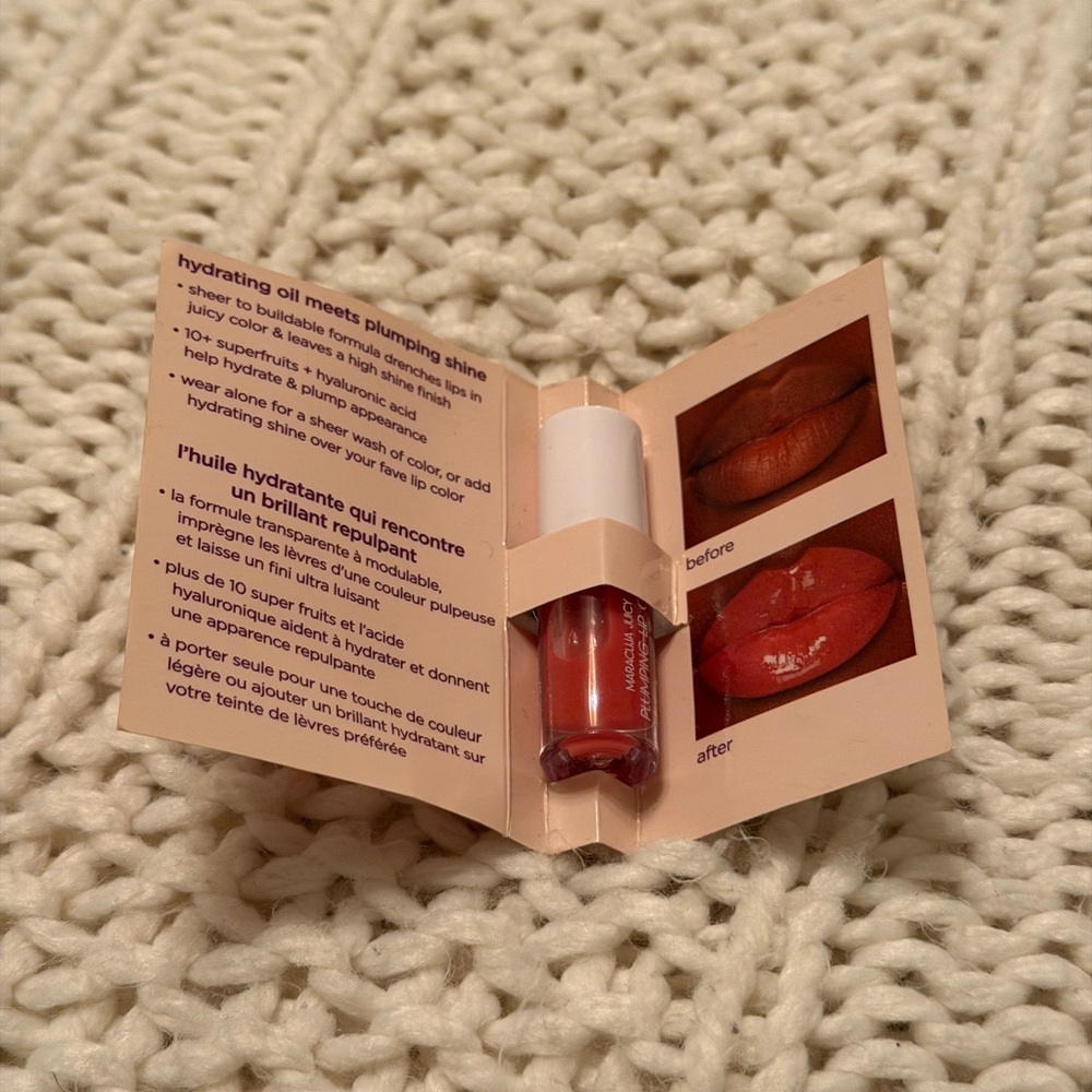 Tarte Maracuja Juicy Plumping Lip Oil Mini - Picture 3 of 3